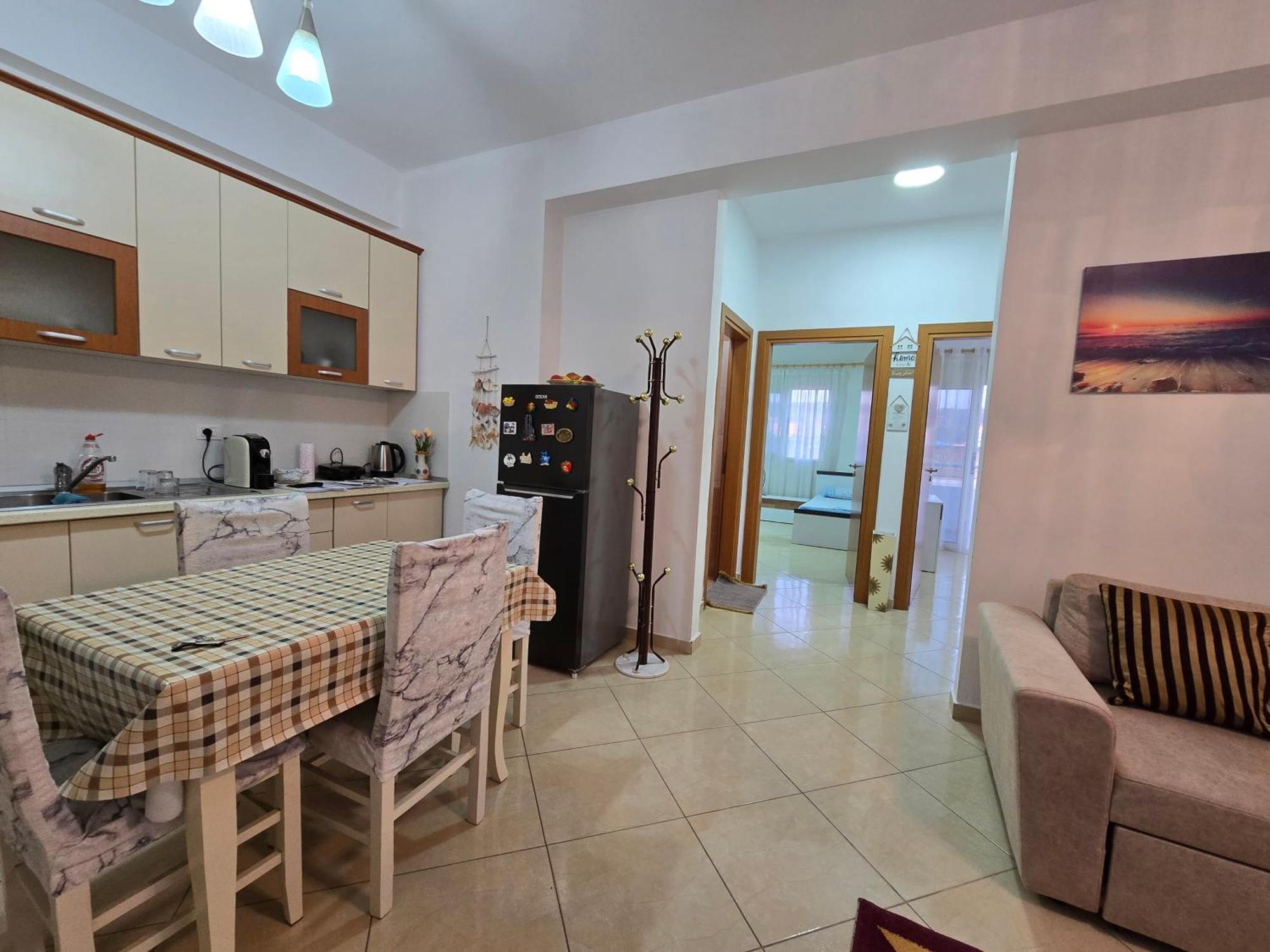 Modern , Quiet , Family Friendly & Fully Furnished Apartment Wlora Zewnętrze zdjęcie