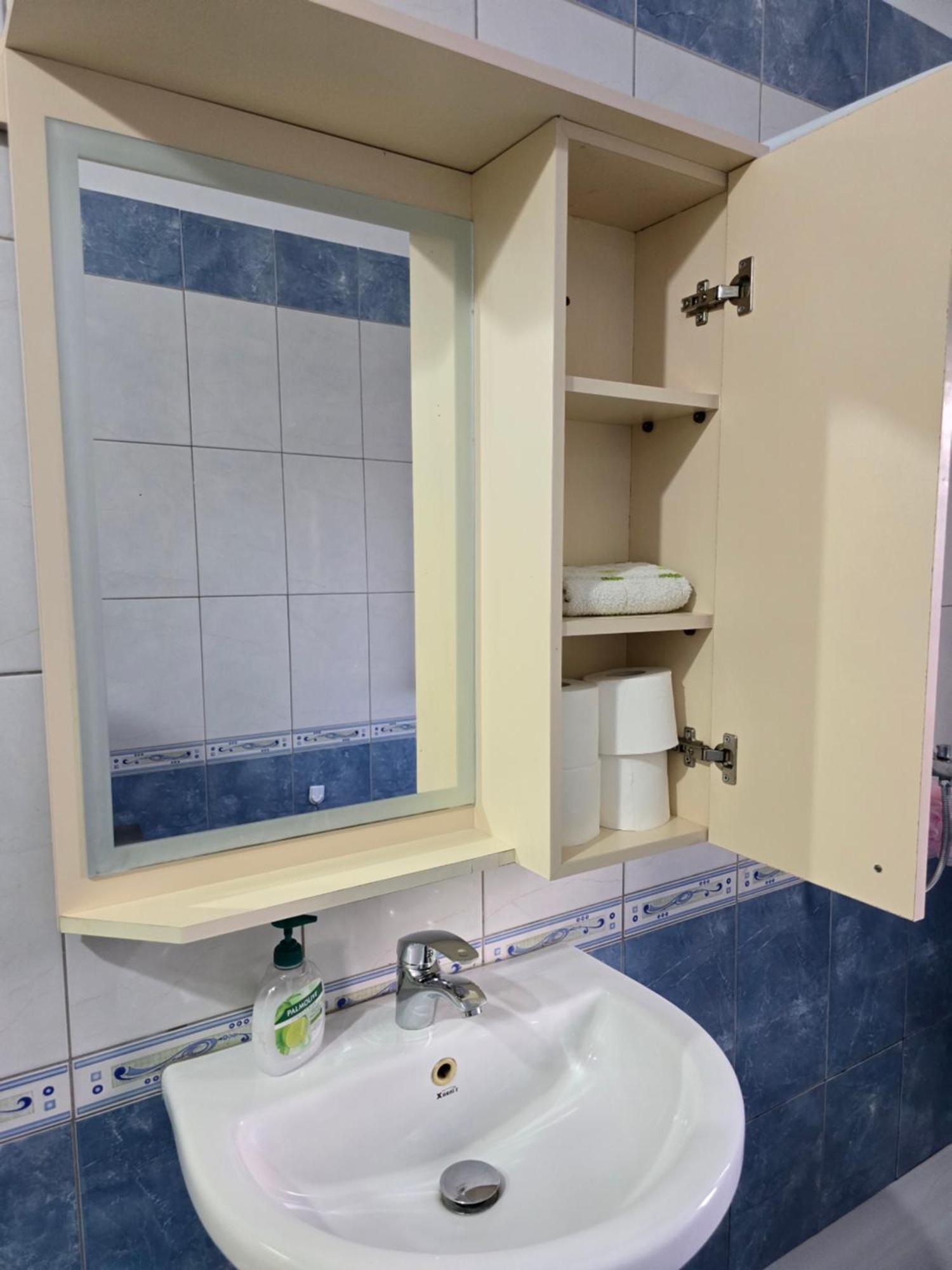 Modern , Quiet , Family Friendly & Fully Furnished Apartment Wlora Zewnętrze zdjęcie
